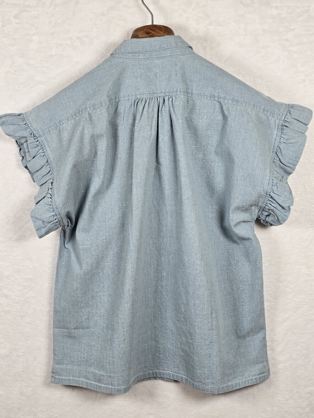 Trovata Birds of Paradis Marianne B Chambray Ruffle Sleeve Shirt S Button Down - Picture 7 of 15